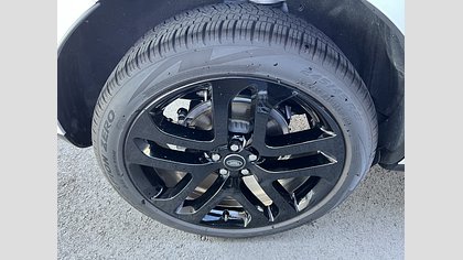 Range Rover Evoque 24