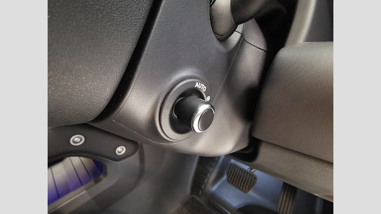 2024 認定中古車 Land Rover Defender 130 Eiger Grey 3.0L　ディーゼルターボ OUTBOUND　D300