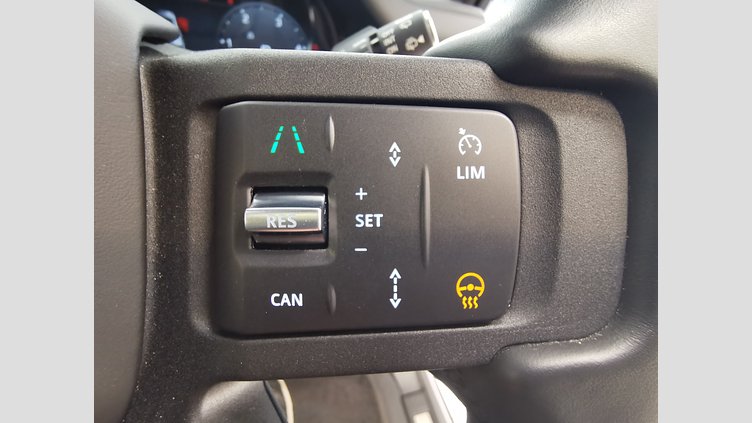 2024 認定中古車 Land Rover Defender 130 Eiger Grey 3.0L　ディーゼルターボ OUTBOUND　D300