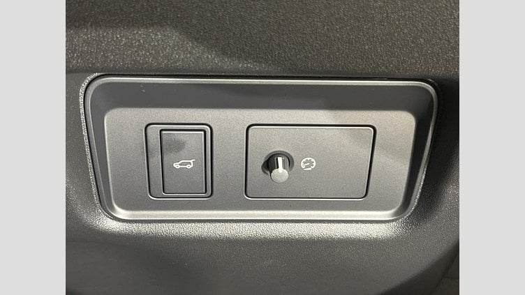 2024 認定中古車 Jaguar E-Pace Carpathian Grey 4WD　204PT　 Ｒ‐ダイナミック ＳＥ Ｐ２５０