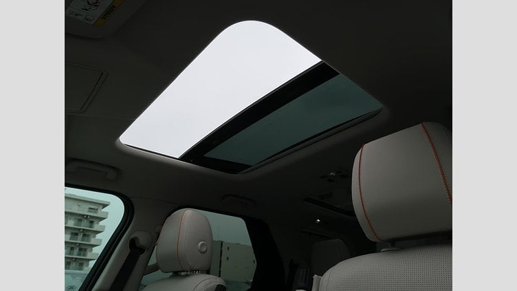 2018 認定中古車 Land Rover Discovery Corris Grey ガソリン ＨＳＥ