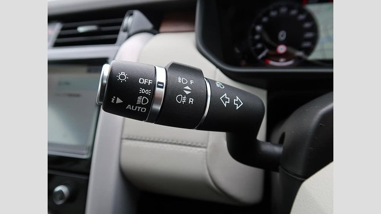 2018 認定中古車 Land Rover Discovery Corris Grey ガソリン ＨＳＥ