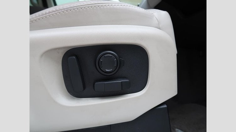 2018 認定中古車 Land Rover Discovery Corris Grey ガソリン ＨＳＥ