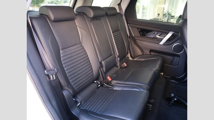 2020 認定中古車 Land Rover Discovery Sport Fuji White ガソリン Ｓ ２００ＰＳ