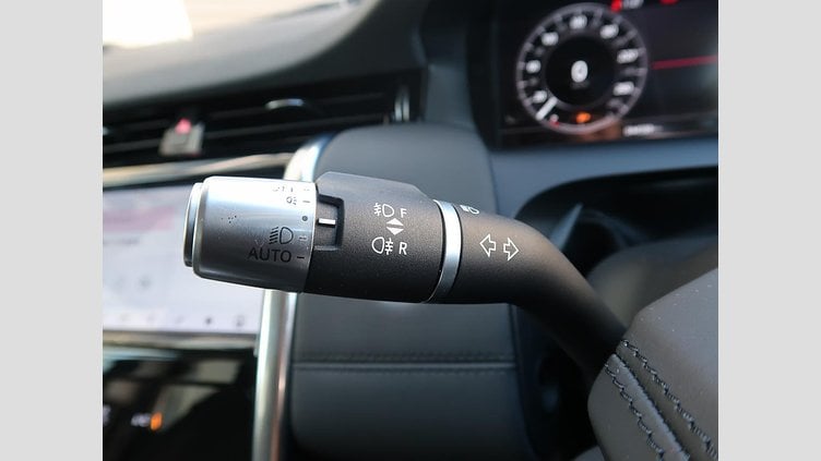 2020 認定中古車 Land Rover Discovery Sport Fuji White ガソリン Ｓ ２００ＰＳ