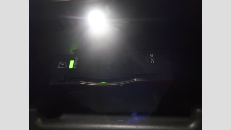 2022 認定中古車 Land Rover Defender 110 Fuji White ディーゼル １１０Ｓ Ｄ３００ コイルサスペンション装着車