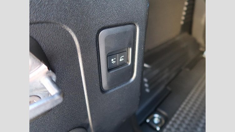 2023 認定中古車 Land Rover Defender 110 Santorini Black ディーゼル １１０イースナーエディション