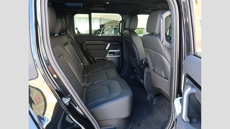 2023 認定中古車 Land Rover Defender 110 Santorini Black ディーゼル １１０イースナーエディション