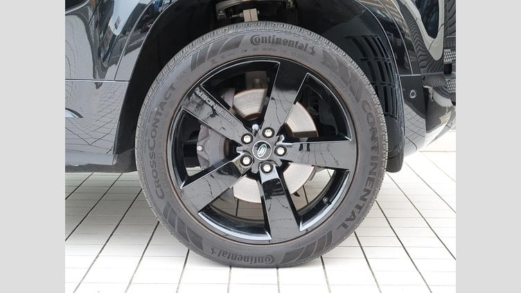 2023 認定中古車 Land Rover Defender 110 Santorini Black ディーゼル １１０Ｘ－ダイナミックＨＳＥ Ｄ３００ コイルサスペンション装着車