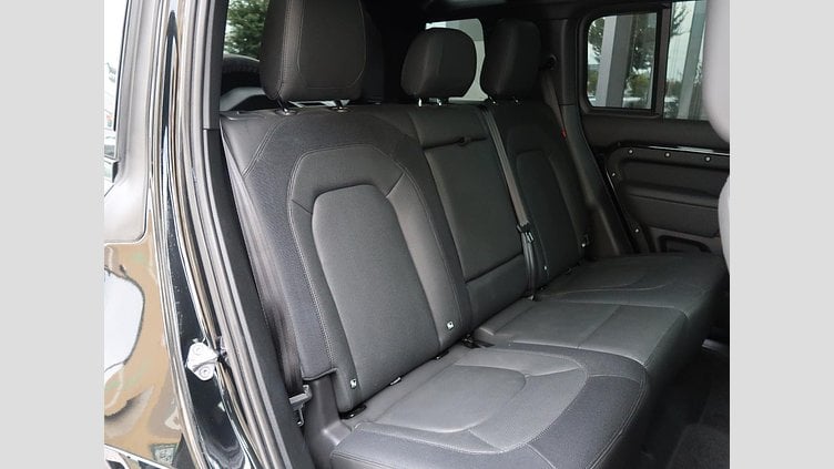 2023 認定中古車 Land Rover Defender 110 Santorini Black ディーゼル １１０Ｘ－ダイナミックＨＳＥ Ｄ３００ コイルサスペンション装着車