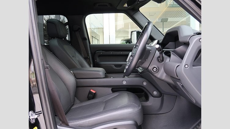 2023 認定中古車 Land Rover Defender 110 Santorini Black ディーゼル １１０Ｘ－ダイナミックＨＳＥ Ｄ３００ コイルサスペンション装着車