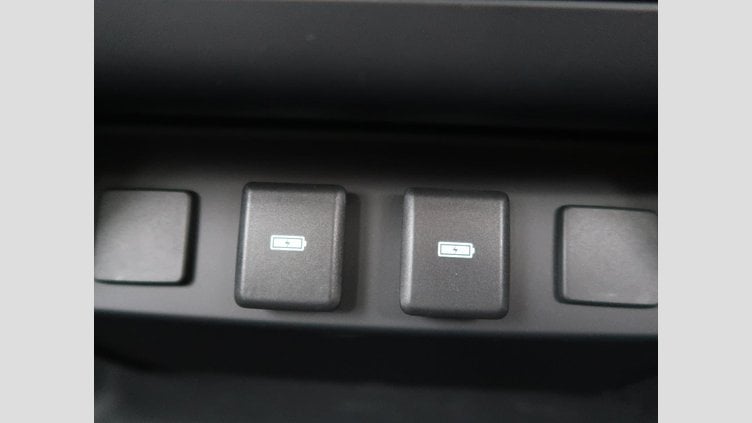 2023 認定中古車 Land Rover Defender 110 Santorini Black ディーゼル １１０Ｘ－ダイナミックＨＳＥ Ｄ３００ コイルサスペンション装着車