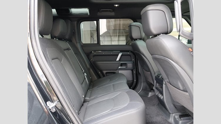 2023 認定中古車 Land Rover Defender 110 Santorini Black ディーゼル １１０Ｘ－ダイナミックＨＳＥ Ｄ３００ コイルサスペンション装着車