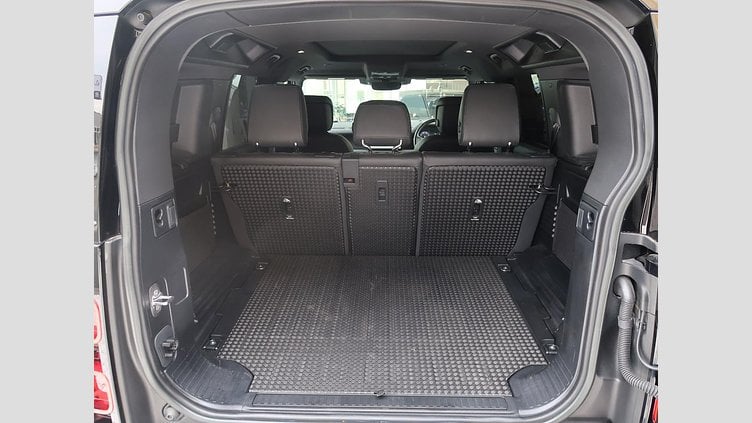 2023 認定中古車 Land Rover Defender 110 Santorini Black ディーゼル １１０Ｘ－ダイナミックＨＳＥ Ｄ３００ コイルサスペンション装着車