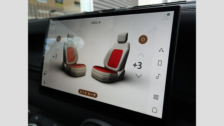 2025 認定中古車 Land Rover Defender 110 Fuji White ディーゼル １１０Ｘ－ダイナミックＳＥ Ｄ３００ エアサスペンション装着車