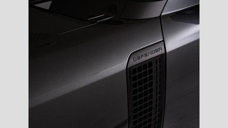 2024 認定中古車 Land Rover Defender 110 Carpathian Grey ディーゼル ＸダイナミックＨＳＥ