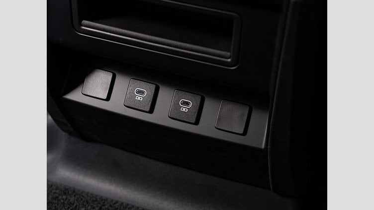 2024 認定中古車 Land Rover Defender 110 Carpathian Grey ディーゼル ＸダイナミックＨＳＥ