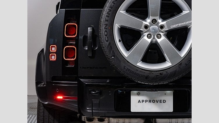 2024 認定中古車 Land Rover Defender 110 Carpathian Grey ディーゼル ＸダイナミックＨＳＥ