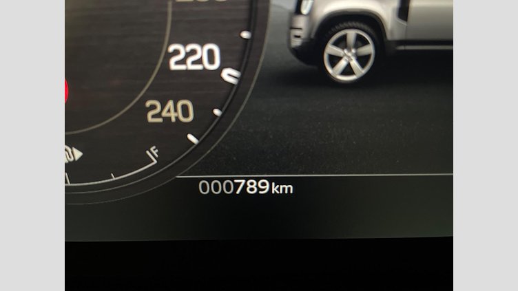 2024 認定中古車 Land Rover Defender 110 Carpathian Grey ディーゼル ＸダイナミックＨＳＥ