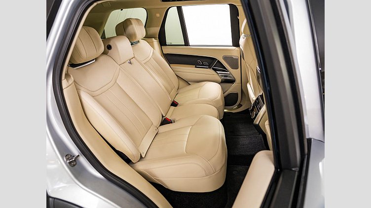 2024 認定中古車 Land Rover Range Rover Hakuba Silver ディーゼル オートバイオグラフィー　スタンダードホイールベース