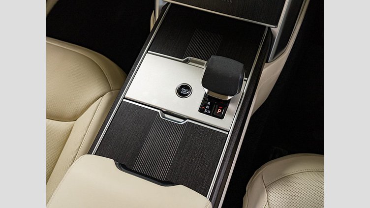 2024 認定中古車 Land Rover Range Rover Hakuba Silver ディーゼル オートバイオグラフィー　スタンダードホイールベース