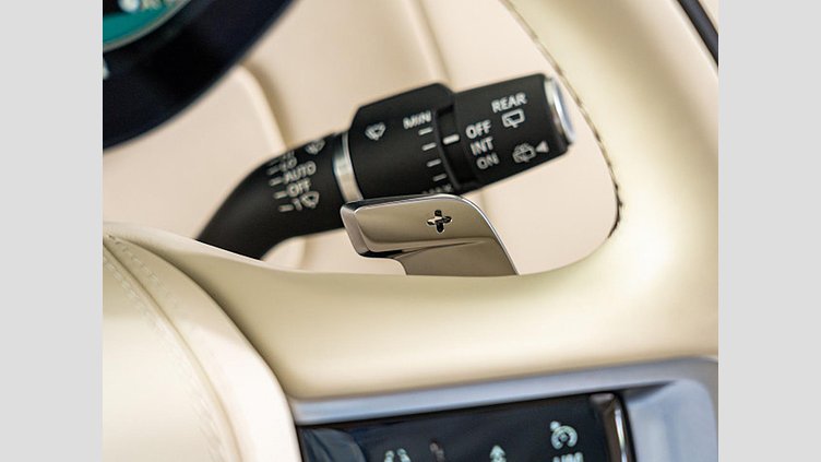 2024 認定中古車 Land Rover Range Rover Hakuba Silver ディーゼル オートバイオグラフィー　スタンダードホイールベース