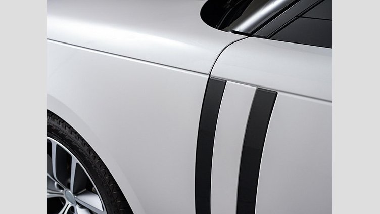 2024 認定中古車 Land Rover Range Rover Otsuni Pearl White プラグインハイブリッド ＨＳＥ　スタンダードホイールベース