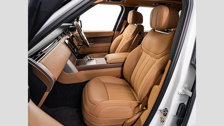 2024 認定中古車 Land Rover Range Rover Otsuni Pearl White プラグインハイブリッド ＨＳＥ　スタンダードホイールベース