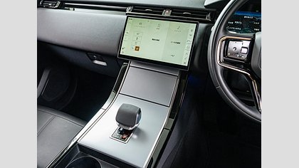 Range Rover Velar 45