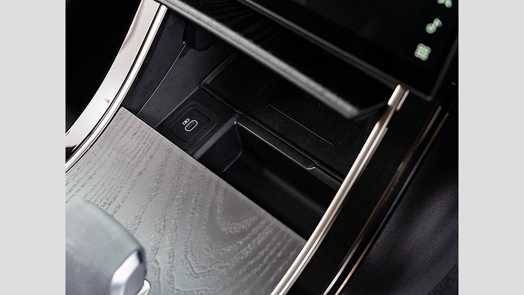 2024 認定中古車 Land Rover Range Rover Velar Carpathian Grey ディーゼル ダイナミックＳＥ　エアサスペンション装着車