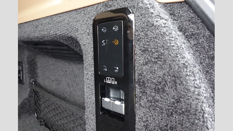 2024 認定中古車 Land Rover Range Rover Santorini Black 4.4 V8 LWB Autobiography 530PS Autobiography