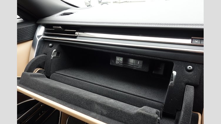 2024 認定中古車 Land Rover Range Rover Santorini Black 4.4 V8 LWB Autobiography 530PS Autobiography