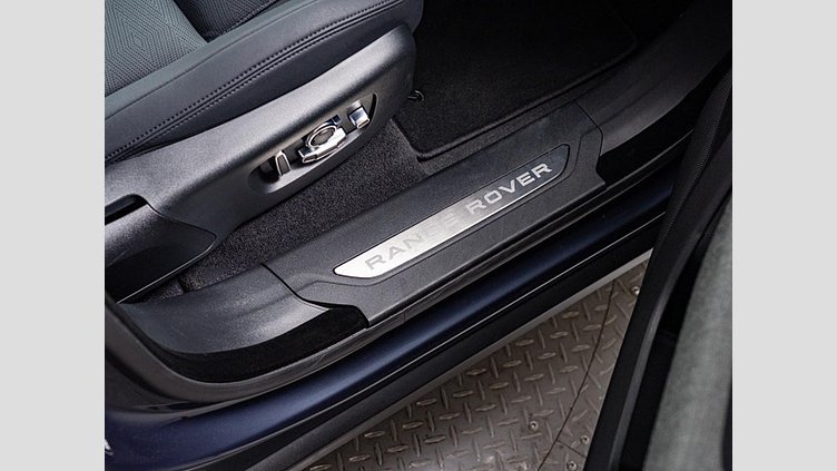 2024 認定中古車 Land Rover Range Rover Velar Varesine Blue プラグインハイブリッド ダイナミックＨＳＥ