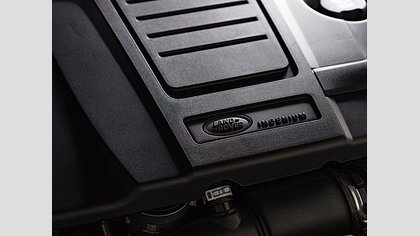 Range Rover Velar 55