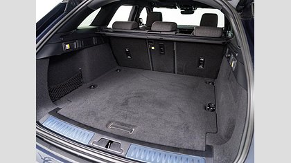 Range Rover Velar 64