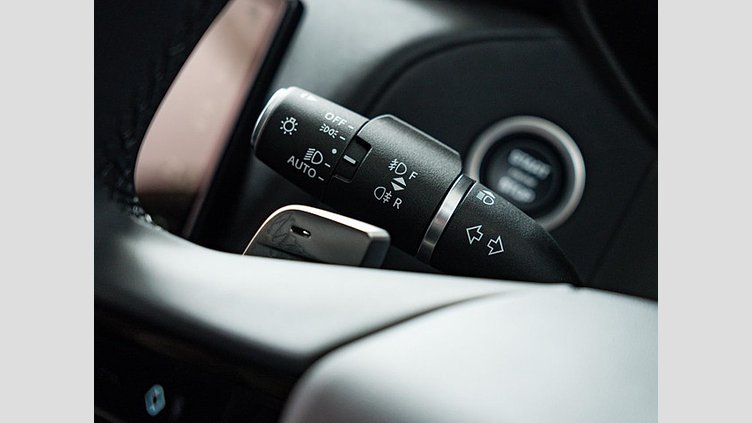 2024 認定中古車 Land Rover Range Rover Velar Varesine Blue プラグインハイブリッド ダイナミックＨＳＥ