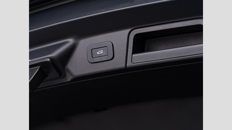 2024 認定中古車 Land Rover Range Rover Velar Varesine Blue プラグインハイブリッド ダイナミックＨＳＥ 