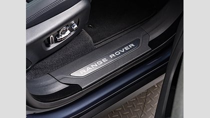 Range Rover Velar 37