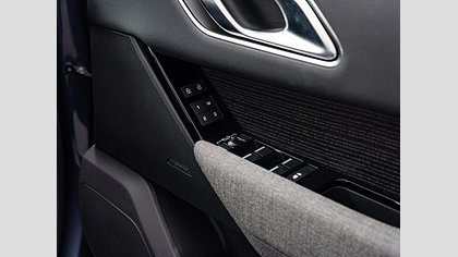 Range Rover Velar 45
