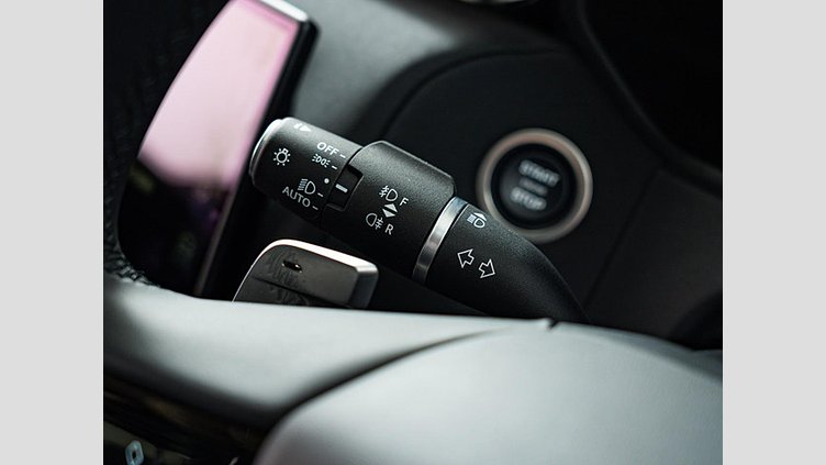 2024 認定中古車 Land Rover Range Rover Velar Varesine Blue プラグインハイブリッド ダイナミックＨＳＥ 