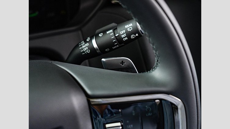 2024 認定中古車 Land Rover Range Rover Velar Varesine Blue プラグインハイブリッド ダイナミックＨＳＥ 