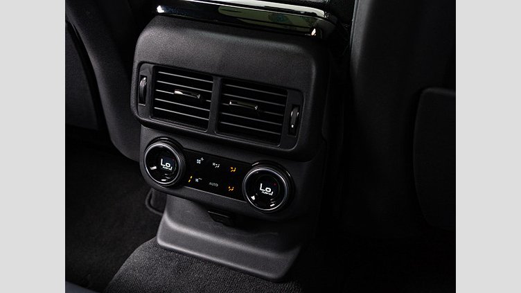 2024 認定中古車 Land Rover Range Rover Velar Varesine Blue プラグインハイブリッド ダイナミックＨＳＥ 