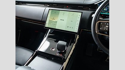 Range Rover Sport 64