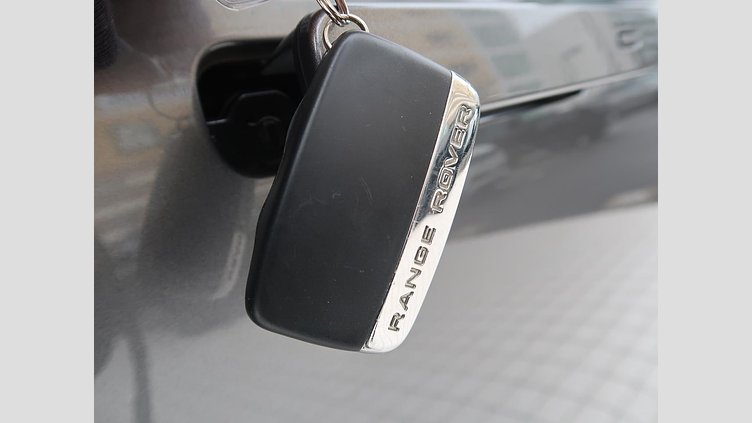 2018 認定中古車 Land Rover Range Rover Velar Corris Grey ガソリン Ｒ ダイナミック Ｓ ２５０ＰＳ