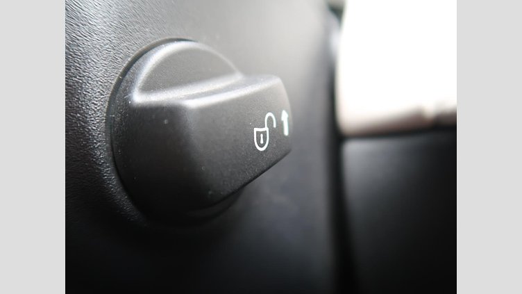 2018 認定中古車 Land Rover Range Rover Velar Corris Grey ガソリン Ｒ ダイナミック Ｓ ２５０ＰＳ