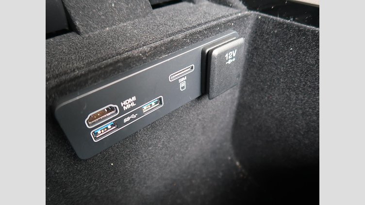 2018 認定中古車 Land Rover Range Rover Velar Corris Grey ガソリン Ｒ ダイナミック Ｓ ２５０ＰＳ