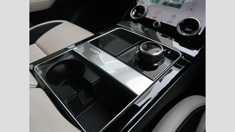 2018 認定中古車 Land Rover Range Rover Velar Corris Grey ガソリン Ｒ ダイナミック Ｓ ２５０ＰＳ