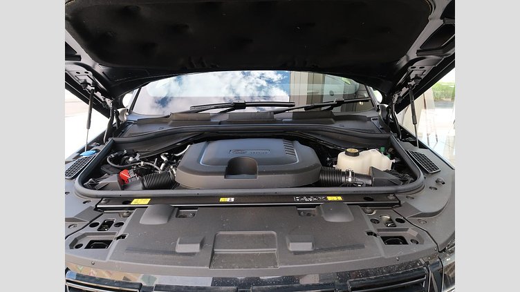 2025 認定中古車 Land Rover Range Rover Sport Santorini Black ディーゼル ダイナミックＳＥ Ｄ３００