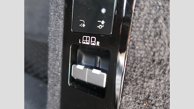 2025 認定中古車 Land Rover Range Rover Sport Santorini Black ディーゼル ダイナミックＳＥ Ｄ３００