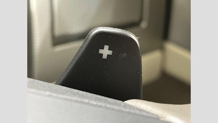 2021 認定中古車 Jaguar XF Narvik Black 2WD スポーツブレイク　プレステージ